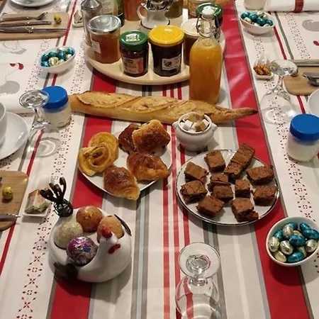 乌斯塔莱酒店 招待所 锡斯特龙