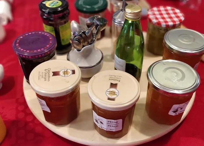 Гостевой дом L'oustalet Систерон